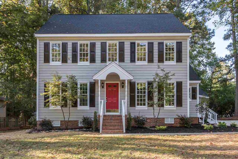 6112 River Landings Dr, Raleigh, NC 27604