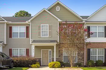 6113 Neuse Wood Dr, Raleigh, NC 27616