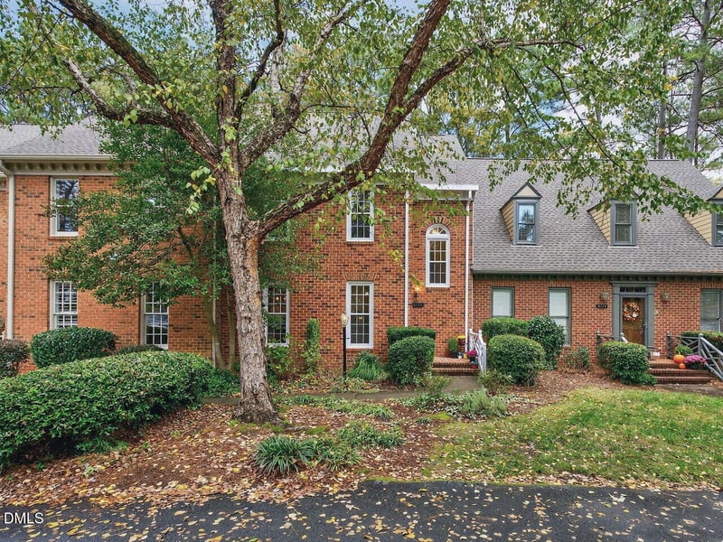 6113 Shelton Ct, Raleigh, NC 27609