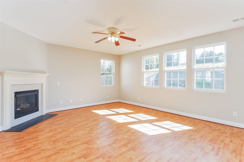 6114 Ricker Rd, Raleigh, NC 27610