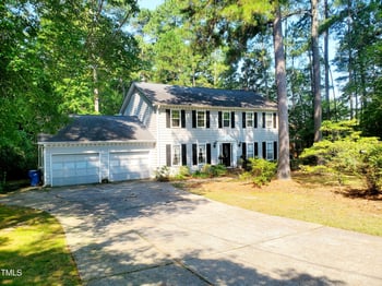 6115 Winthrop Dr, Raleigh, NC 27612