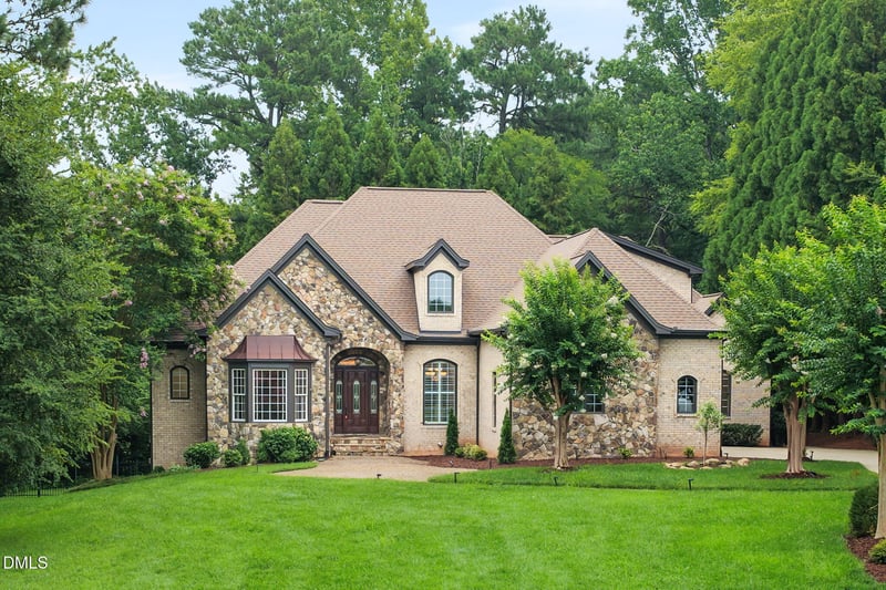 6116 Crescent Knoll Dr, Raleigh, NC 27614
