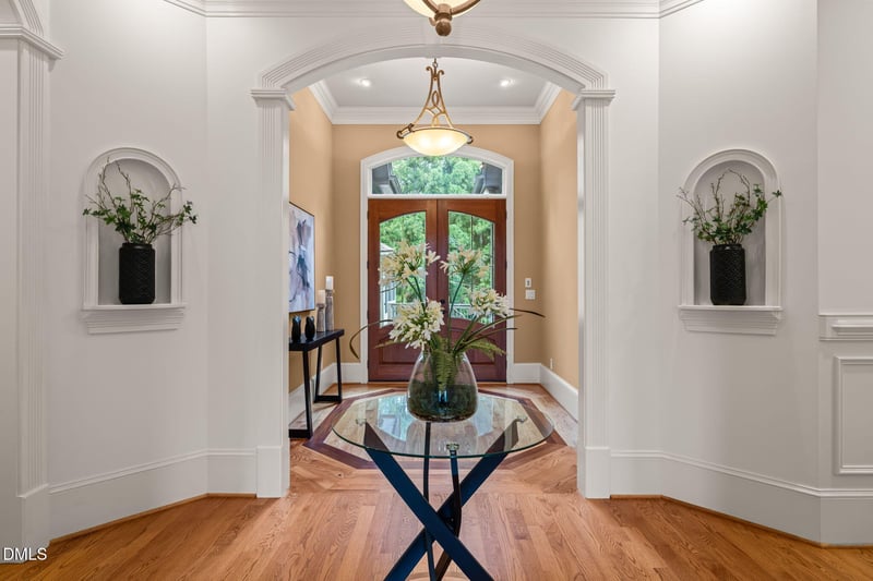 6116 Crescent Knoll Dr, Raleigh, NC 27614
