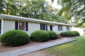 6116 Deerwood Pl, Raleigh, NC 27607