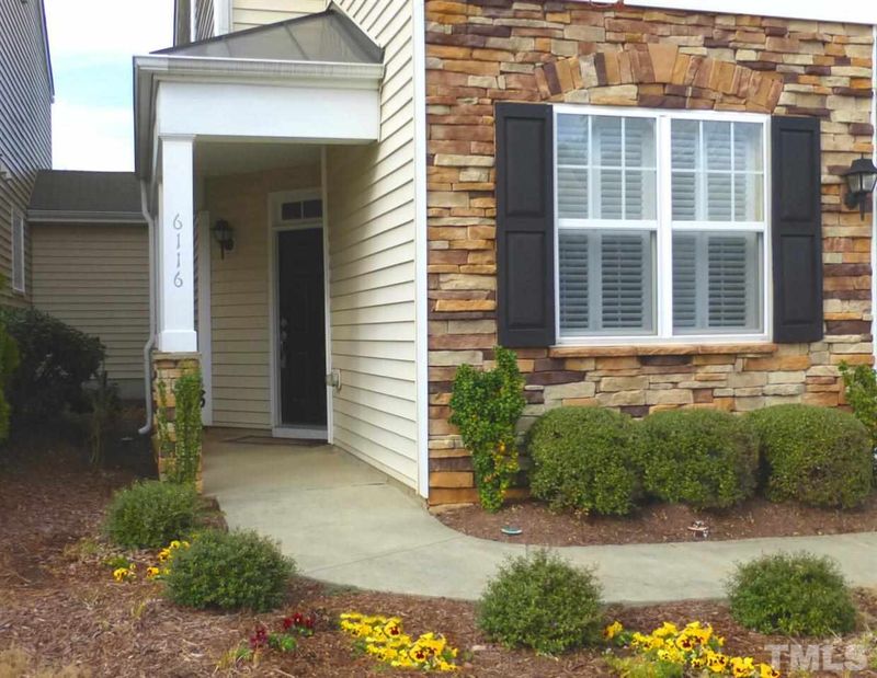 6116 Dunzo Dr, Raleigh, NC 27617