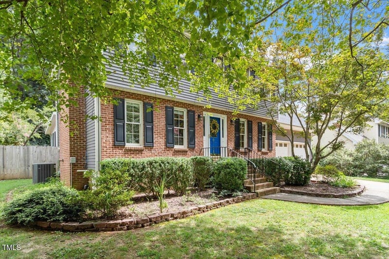 6116 Valley Estates Dr, Raleigh, NC 27612