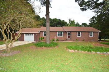 6117 Countryview Ln, Raleigh, NC 27606