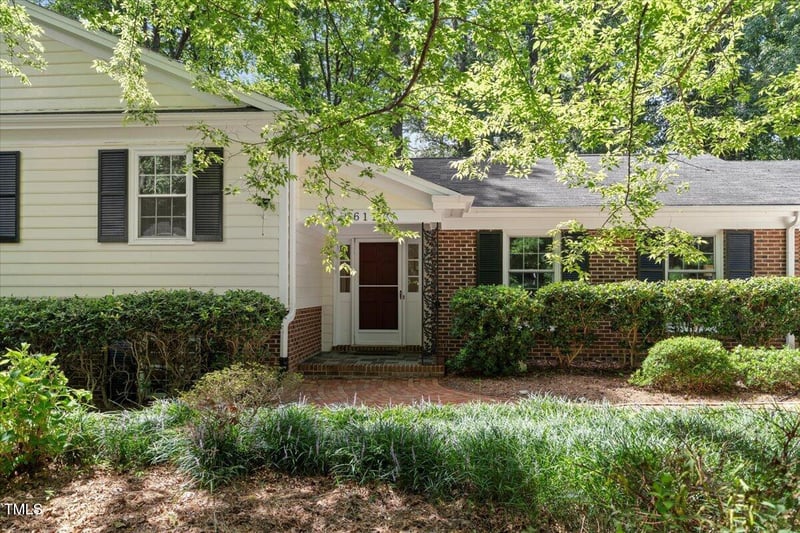 6117 Dodsworth Dr, Raleigh, NC 27612