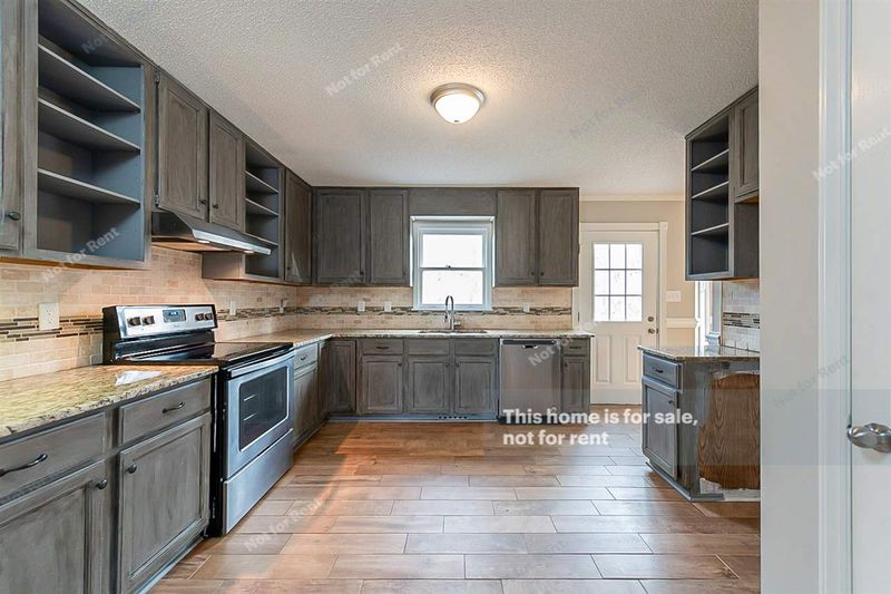 6117 S Downs Dr, Raleigh, NC 27603