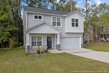 6117 Long Creek Ct, Fayetteville, NC 28311