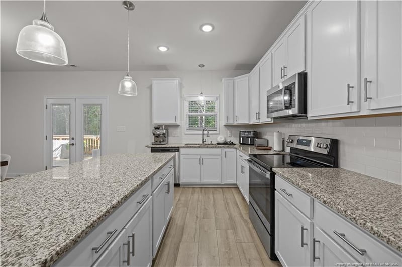 6117 Long Creek Ct, Fayetteville, NC 28311