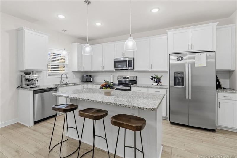 6117 Long Creek Ct, Fayetteville, NC 28311