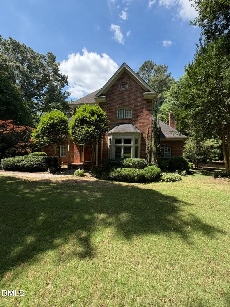 6117 Weobley Ln, Raleigh, NC 27614