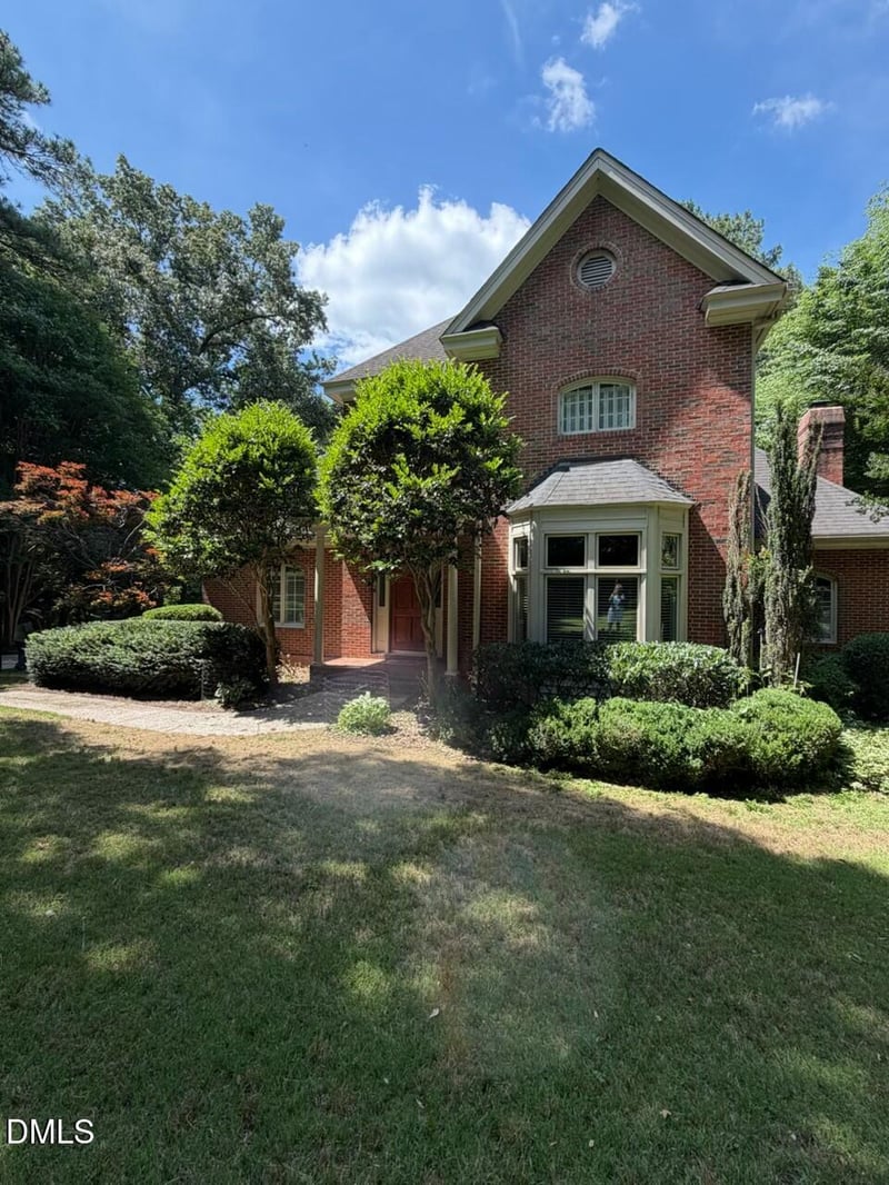 6117 Weobley Ln, Raleigh, NC 27614