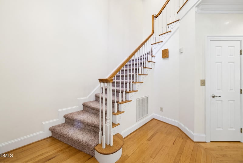 6117 Weobley Ln, Raleigh, NC 27614