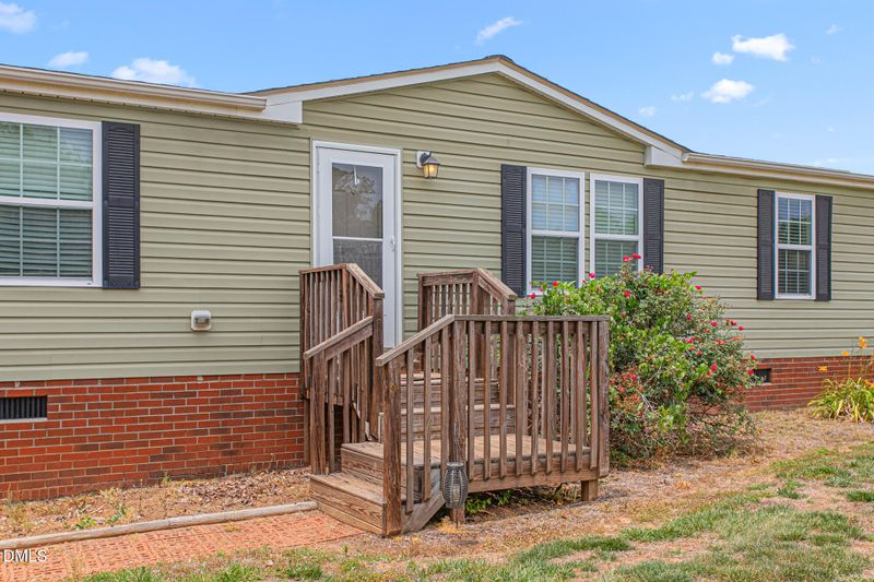 6118 David Moore Rd, Burlington, NC 27217