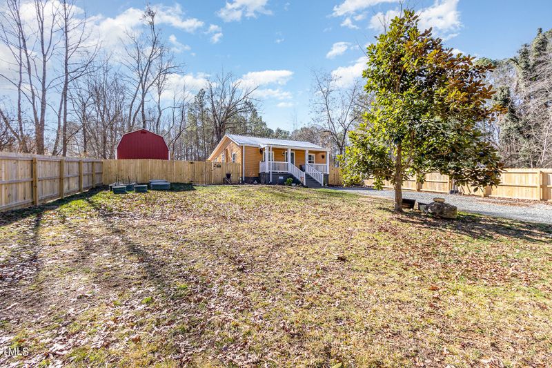 6118 Kelvin Dr, Durham, NC 27712