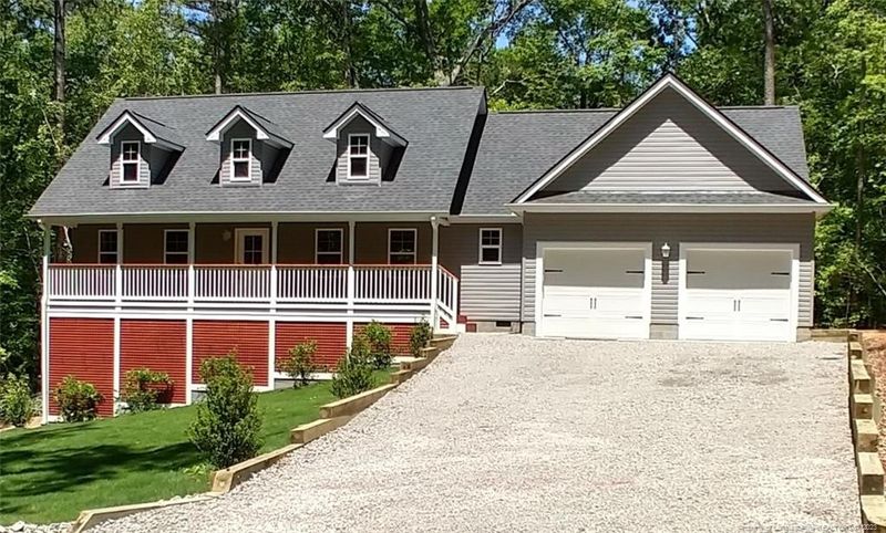 6119 Pebble Beach Rd, Sanford, NC 27332