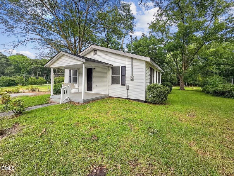 612 4th St, Smithfield, NC 27577