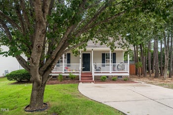 612 Agin Court Pl, Clayton, NC 27520