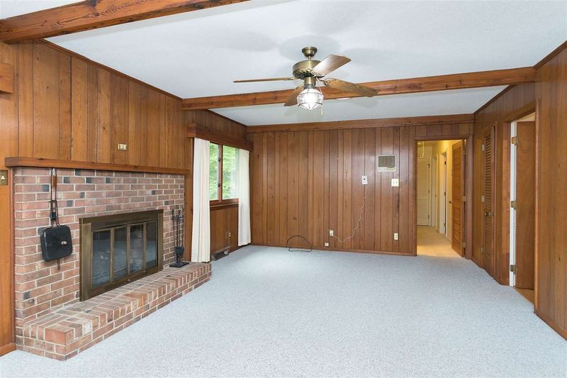 612 Birch Cir, Cary, NC 27511
