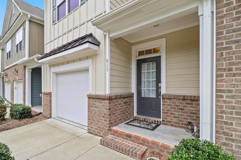 612 Briarcliff St, Apex, NC 27502