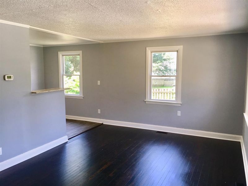 612 Brighton Rd, Raleigh, NC 27610