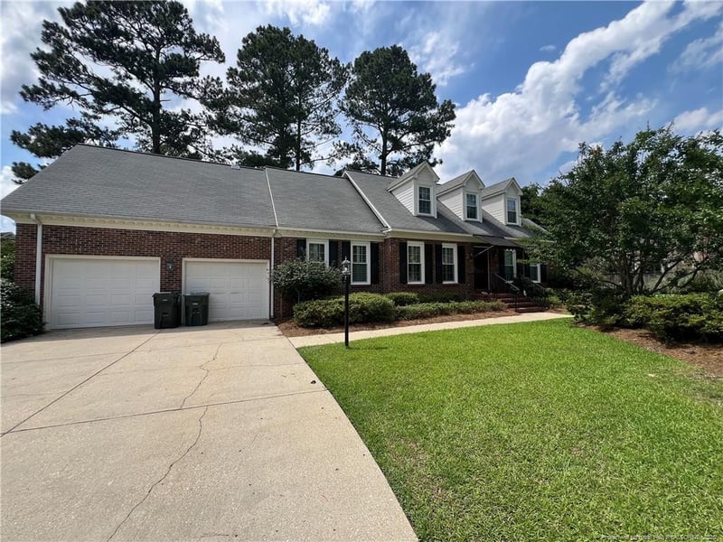 612 Brisbane Ct, Fayetteville, NC 28314