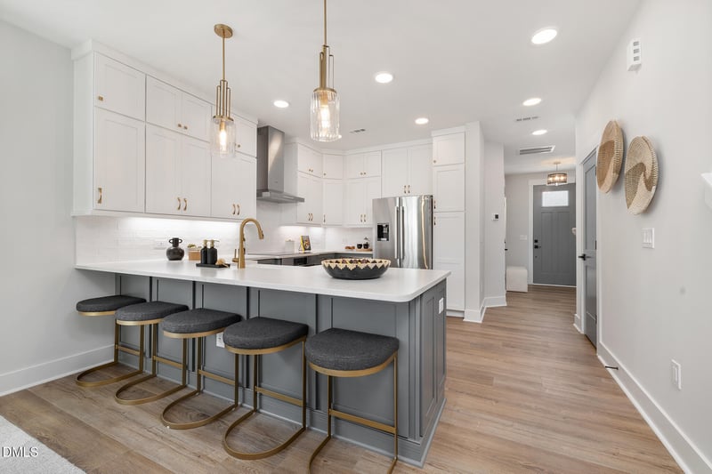 612 Cable Ct, Apex, NC 27523