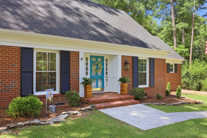 612 Chisholm , Sanford, NC 27330