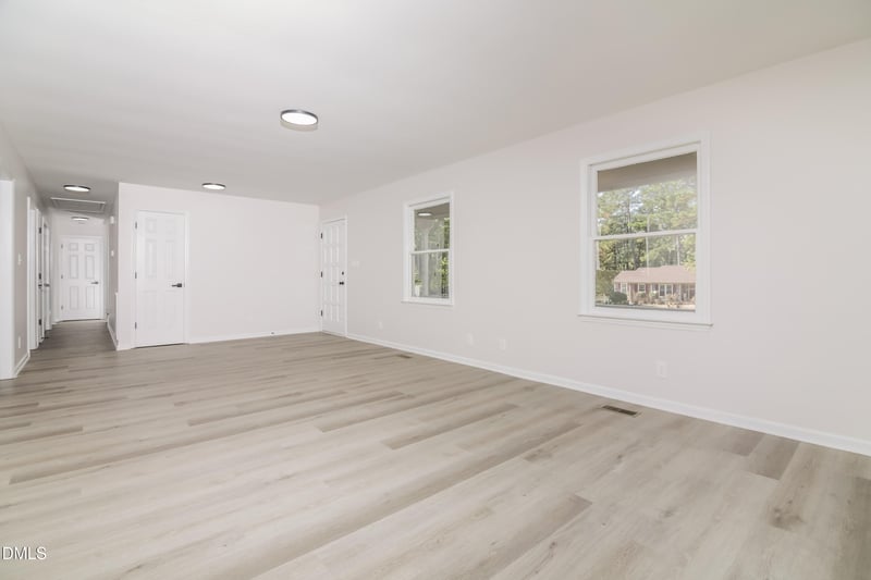612 Chivalry Dr, Durham, NC 27703