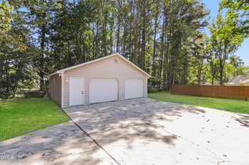 612 Chivalry Dr, Durham, NC 27703
