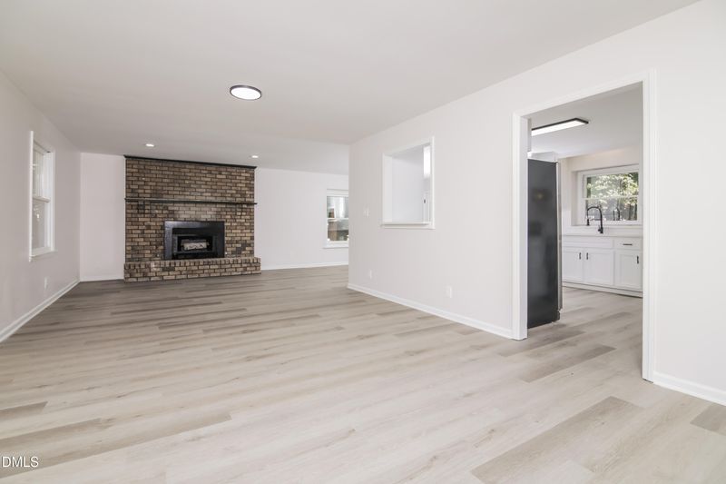 612 Chivalry Dr, Durham, NC 27703