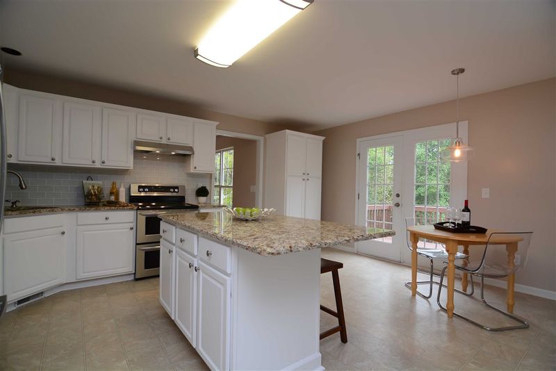 612 Deacon Ridge St, Wake Forest, NC 27587