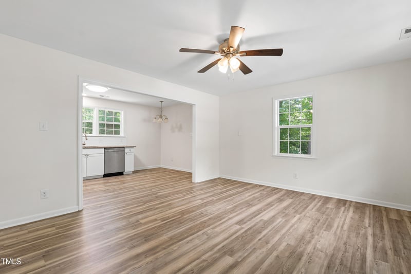 612 Essington Pl, Raleigh, NC 27603
