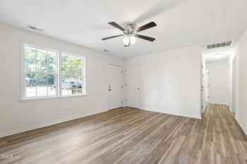 612 Essington Pl, Raleigh, NC 27603