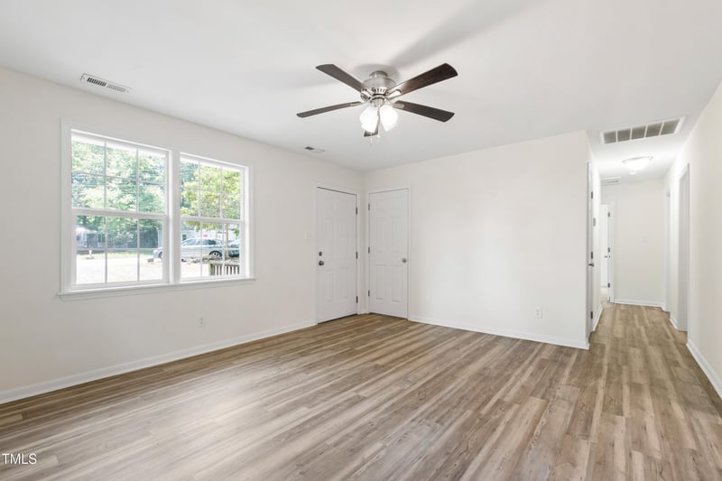 612 Essington Pl, Raleigh, NC 27603