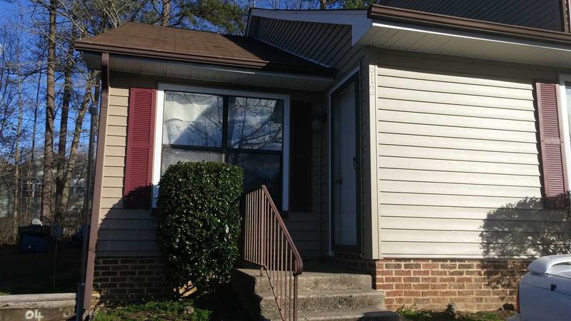612 Kendall Dr #301, Durham, NC 27703