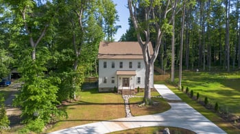 612 Lakeview Dr, Raleigh, NC 27603