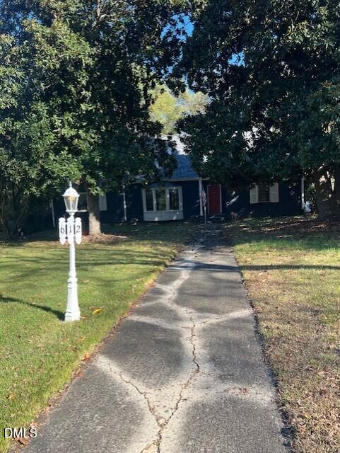 612 Main St, Louisburg, NC 27549