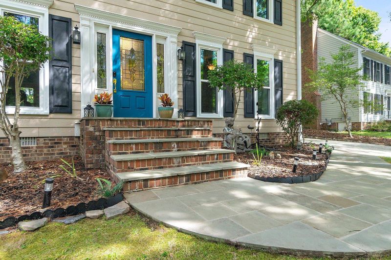612 Morningside Dr, Durham, NC 27713