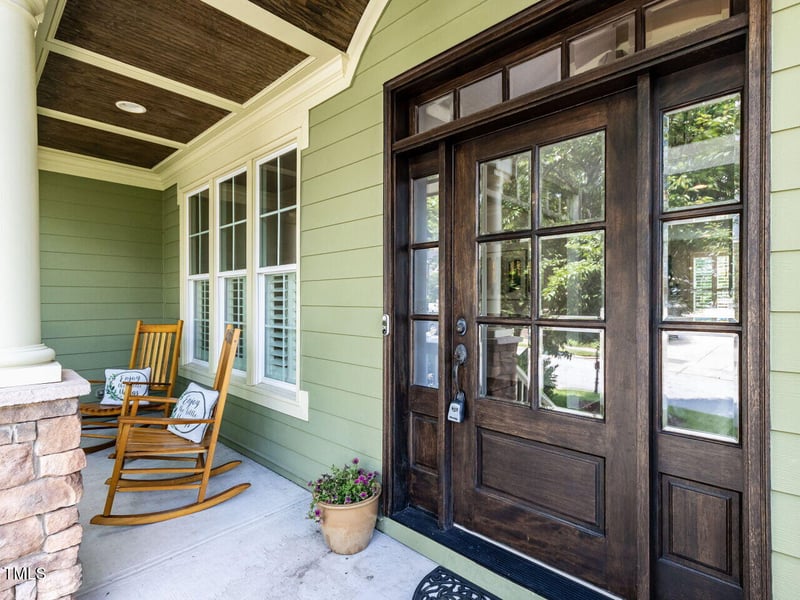 612 Peach Orchard Pl, Cary, NC 27519