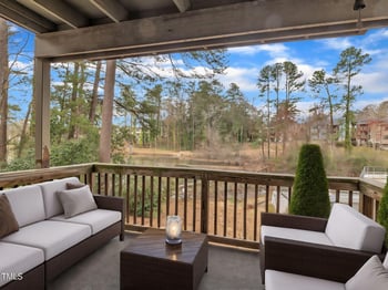 612 Pine Ridge Pl, Raleigh, NC 27609