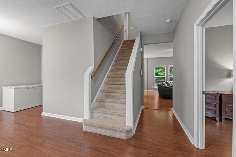 612 Quartz Dr, Durham, NC 27703