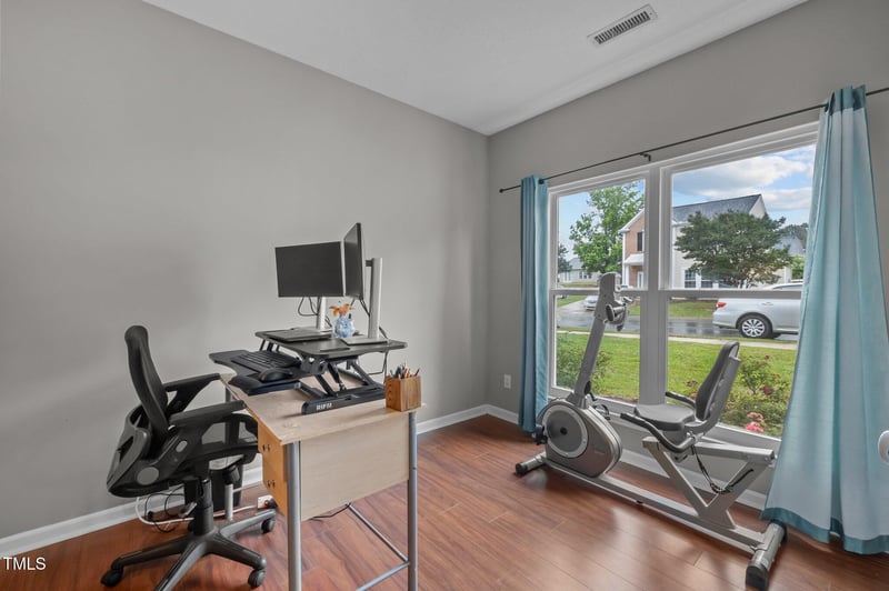 612 Quartz Dr, Durham, NC 27703