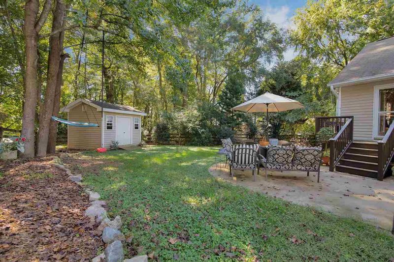 612 Shiretown Ln, Wake Forest, NC 27587