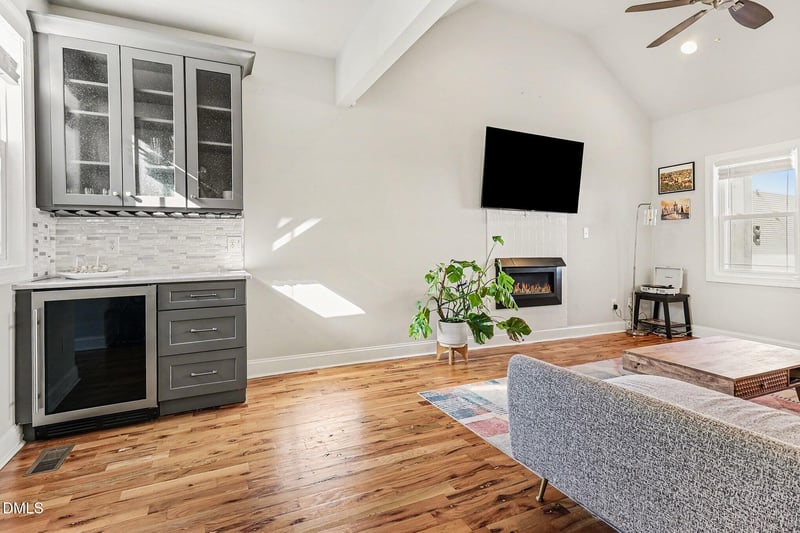 612 South St, Raleigh, NC 27601