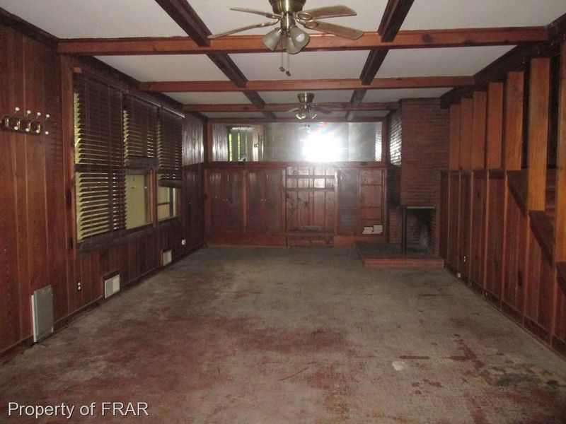 612 N Vance St, Sanford, NC 27330