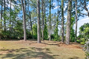 612 York Rd, Fayetteville, NC 28303