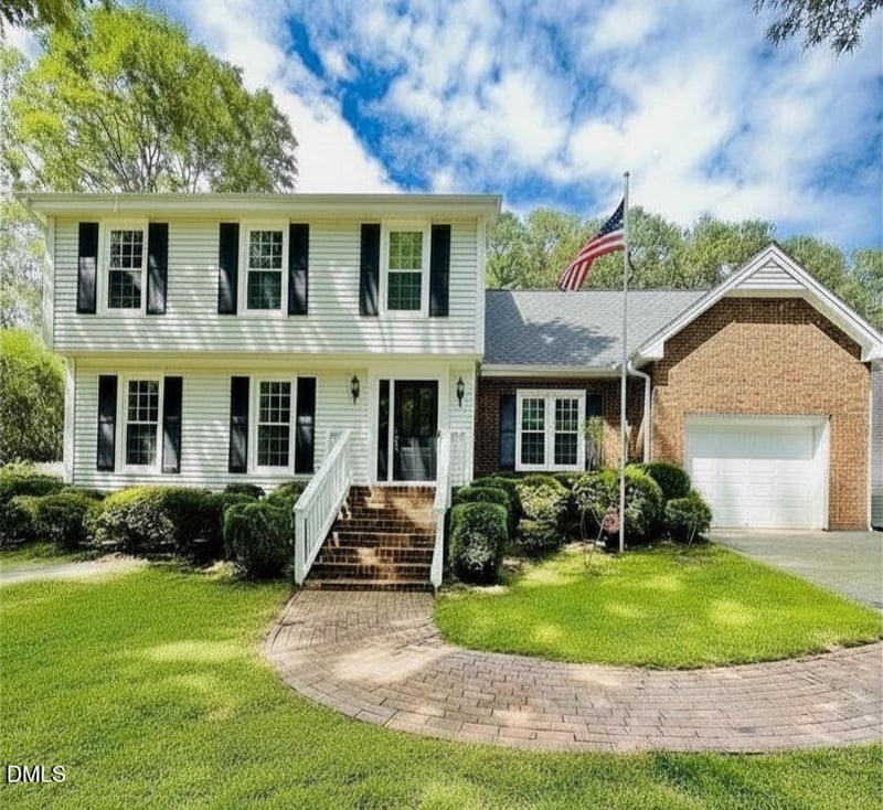 6120 Valley Estates Dr, Raleigh, NC 27612